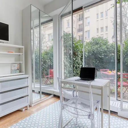 Joli Studio Avec Jardin - A 2 Min De Paris